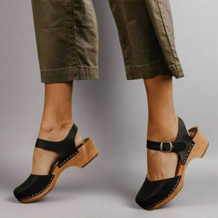Women's Comfortable Sandals Leather Closed-Toe Ankle-Strap Platform Clogs - Black