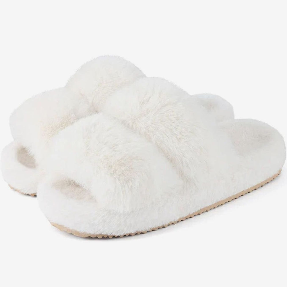 Women's Cozy Faux Fur Slip-On Slide Slippers - White