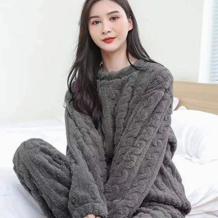 Women's Cozy Fleece Relaxed-Fit Winter Loungewear Set - Grey