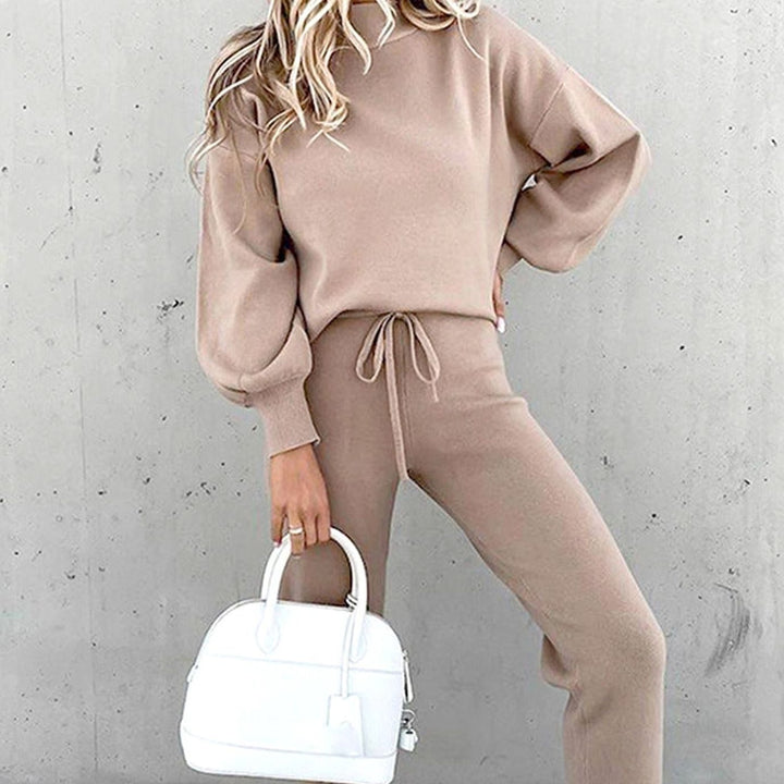 Women's Cozy Two-Piece Tracksuit Outfit Relaxed-Fit Jogger Set - Grey Pink