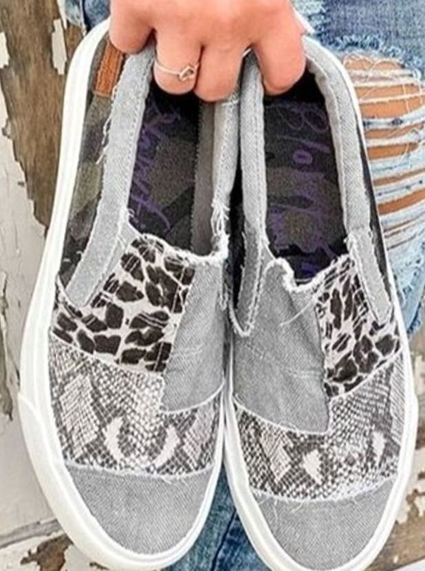 Women's Elastic Slip-On Animal Print Shoes Canvas Sneakers