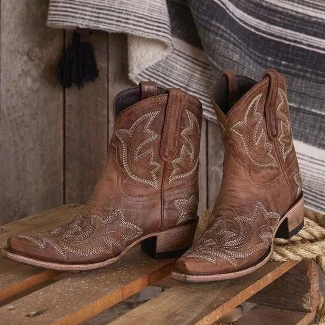 Women's Embroidered Pull-On Western Cowboy Ankle Boots - Brown