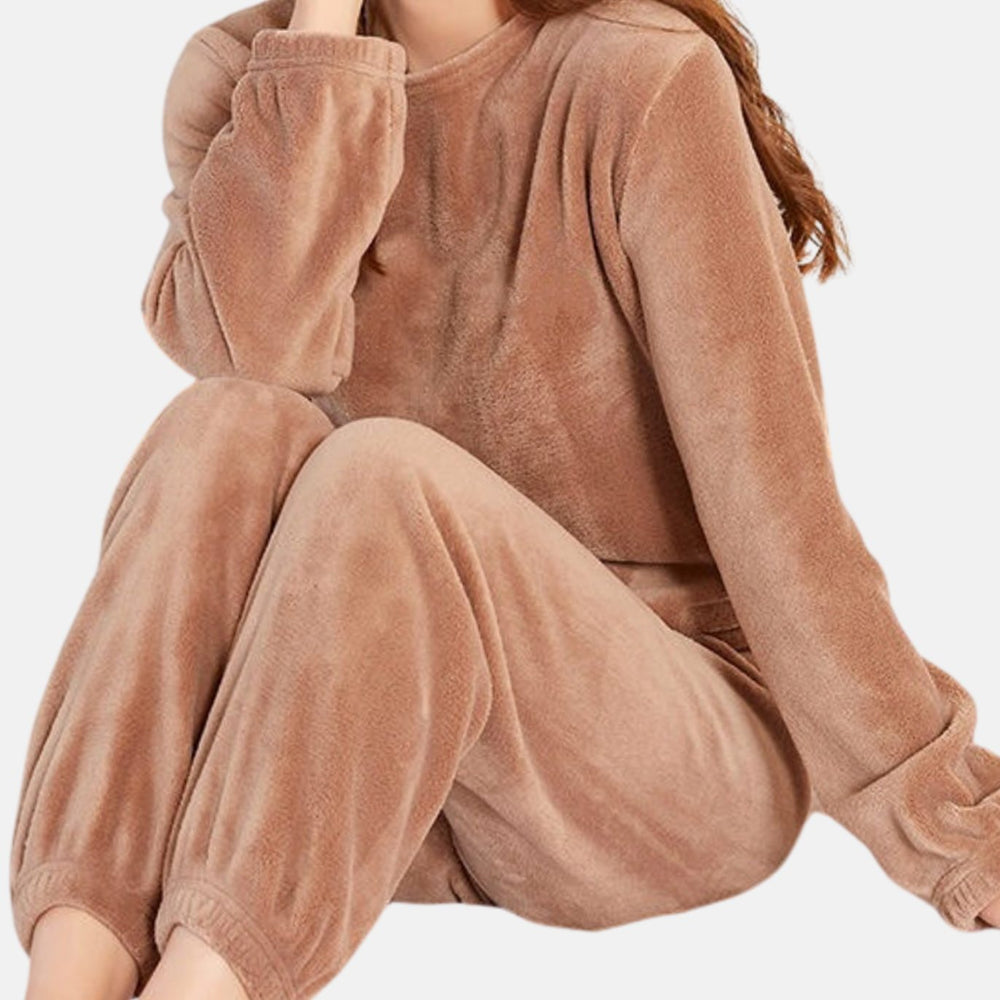 Women's Fleece Relaxed-Fit Two-Piece Lounge Outfit Set