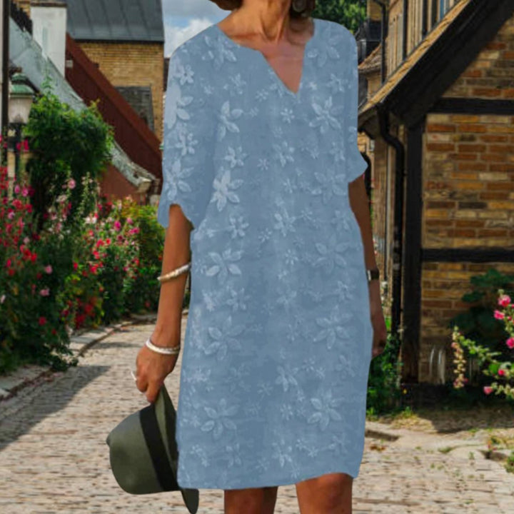 Women's Floral Applique V-Neck Short Sleeve Casual Midi Dress - Light Blue