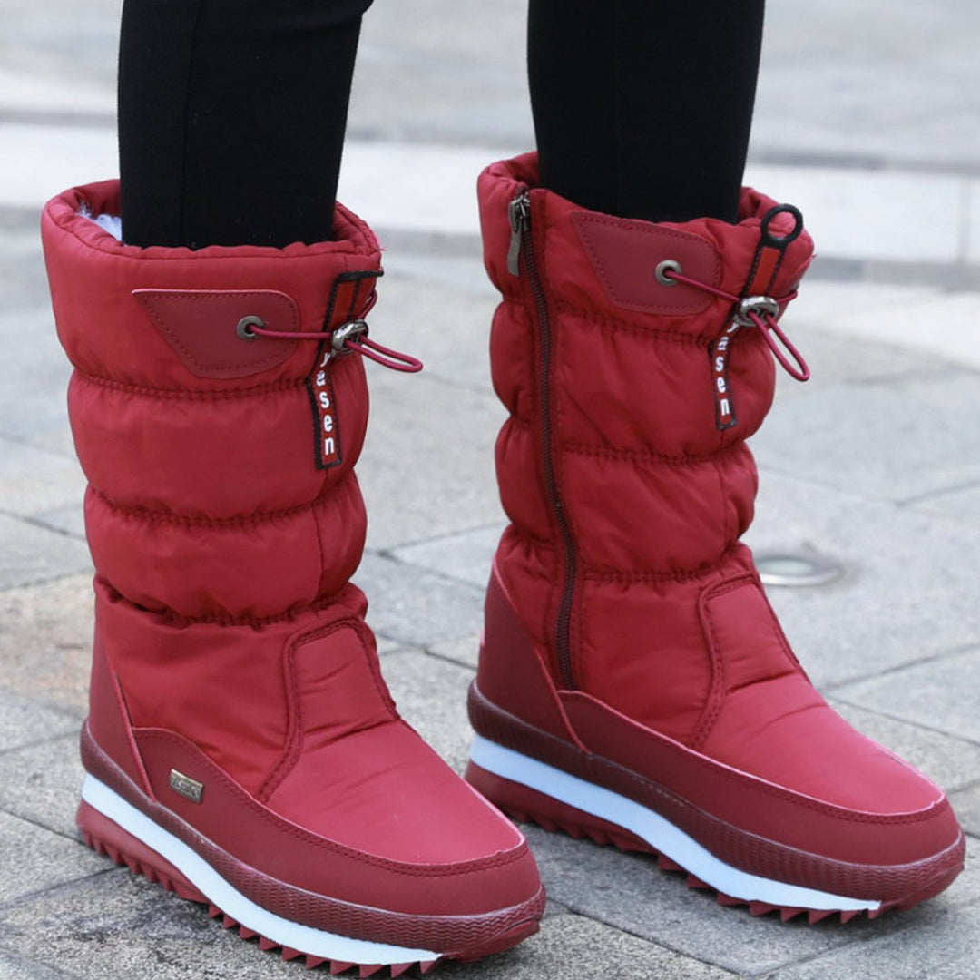 Women's Insulated Quilted Zipper Snow Boots - Red