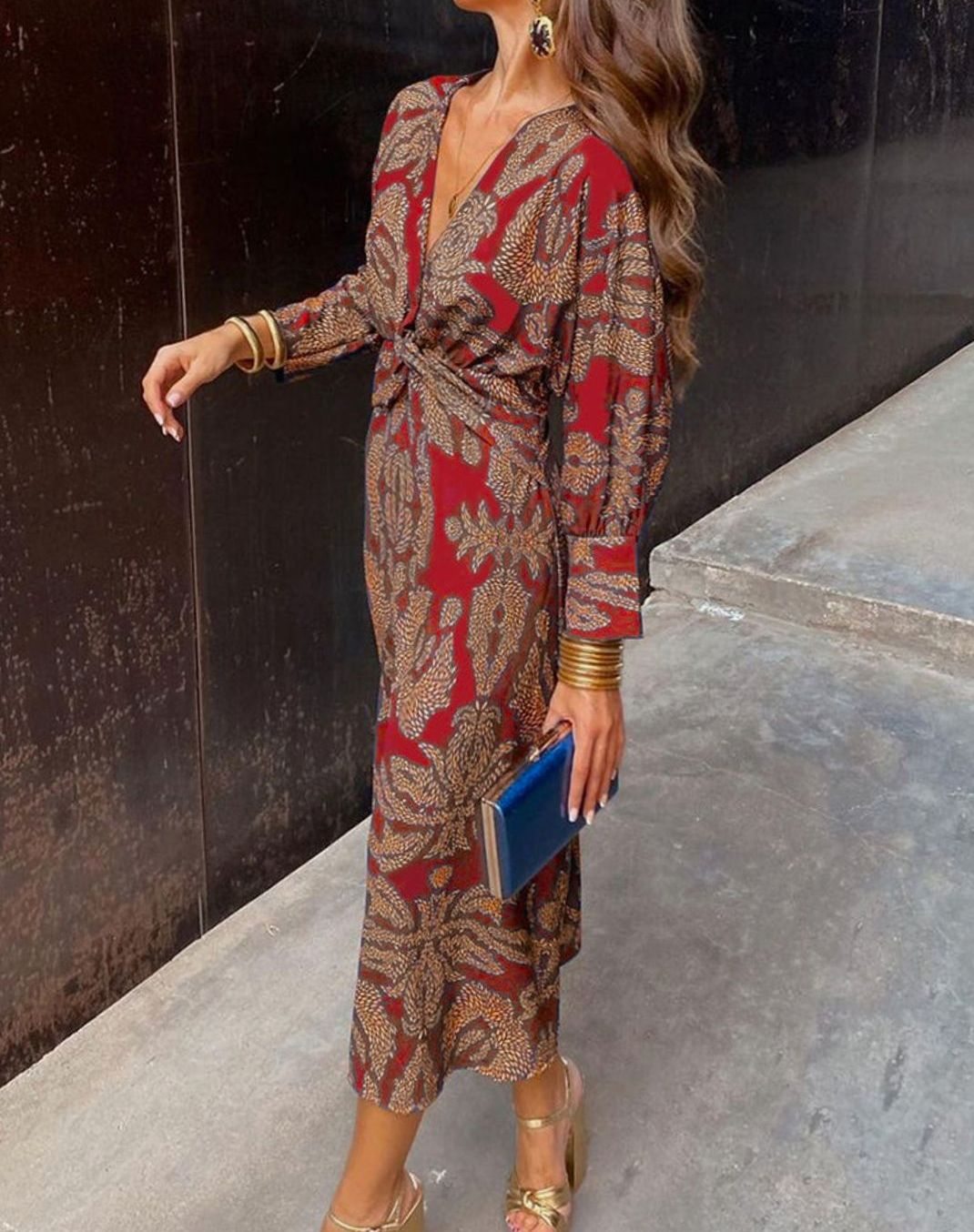 Women's Long-Sleeve V-Neck Knotted Waist Printed Maxi Dress - Red