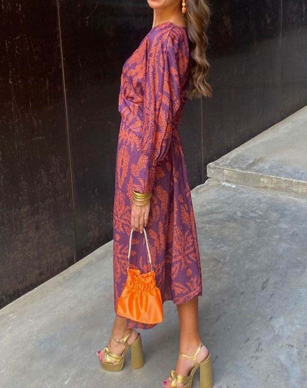 Women's Long-Sleeve V-Neck Knotted Waist Printed Maxi Dress - Purple