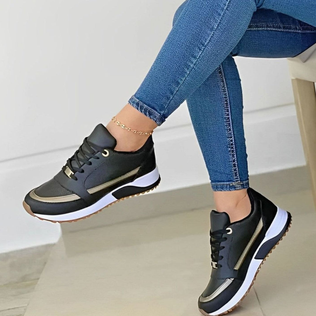 Women's Non-Slip Lace-Up Casual Walking Shoes Sneakers - Black