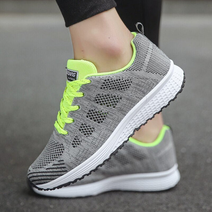 Women's Orthopedic Wide-Toe Breathable Mesh Lace-Up Sneakers - Green