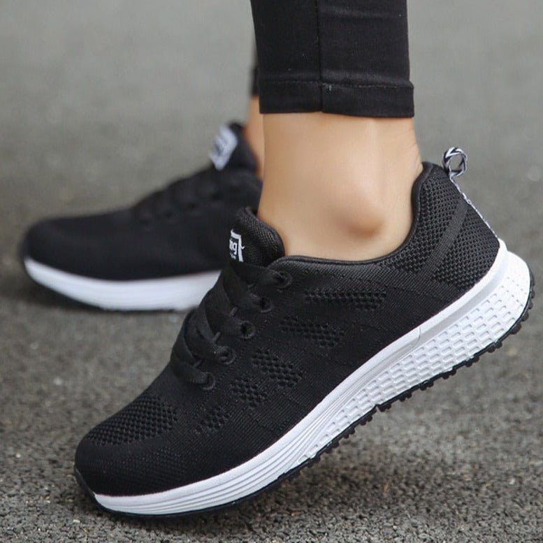 Women's Orthopedic Wide-Toe Breathable Mesh Lace-Up Sneakers