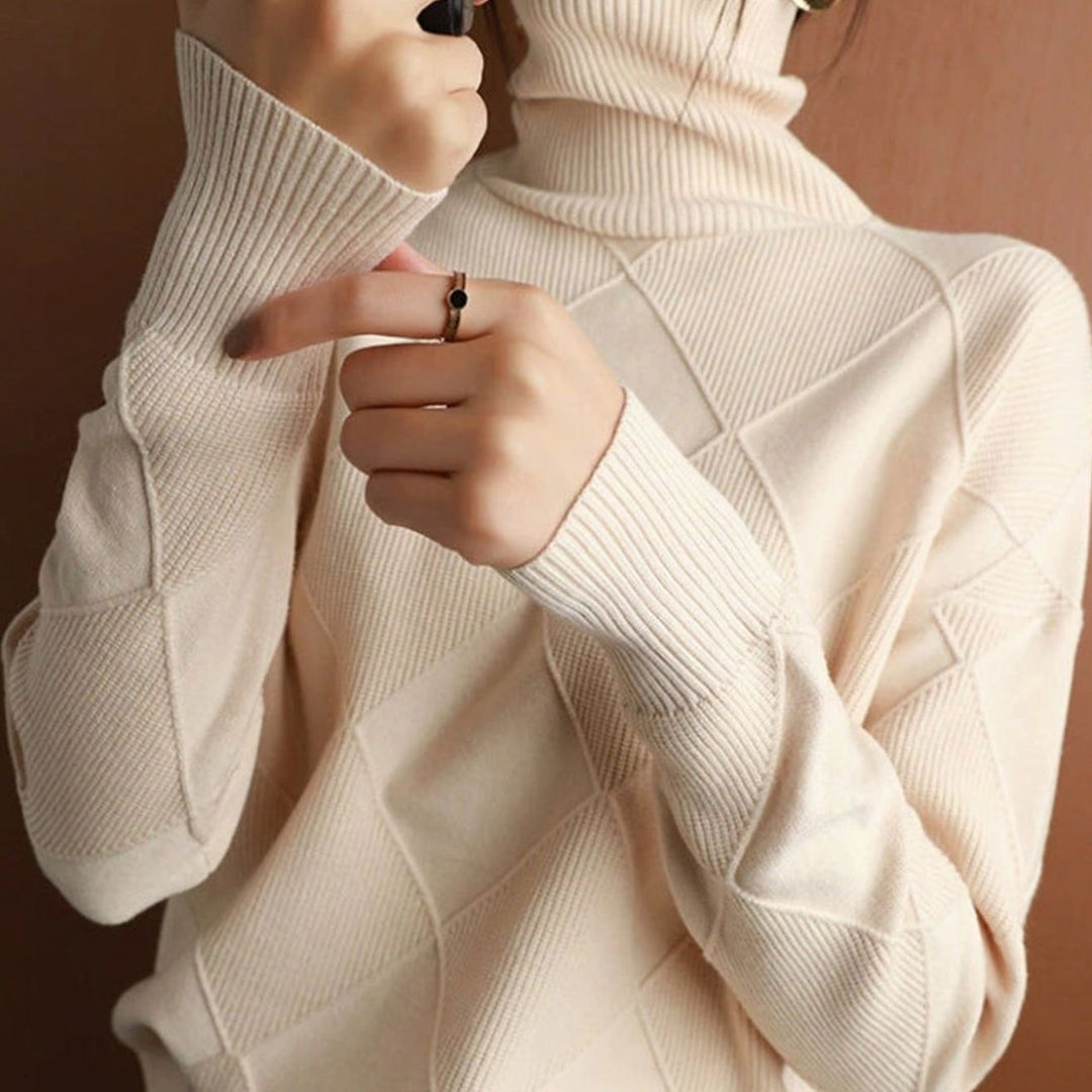 Women's Oversized Mock-Neck Diamond Knit Sweater