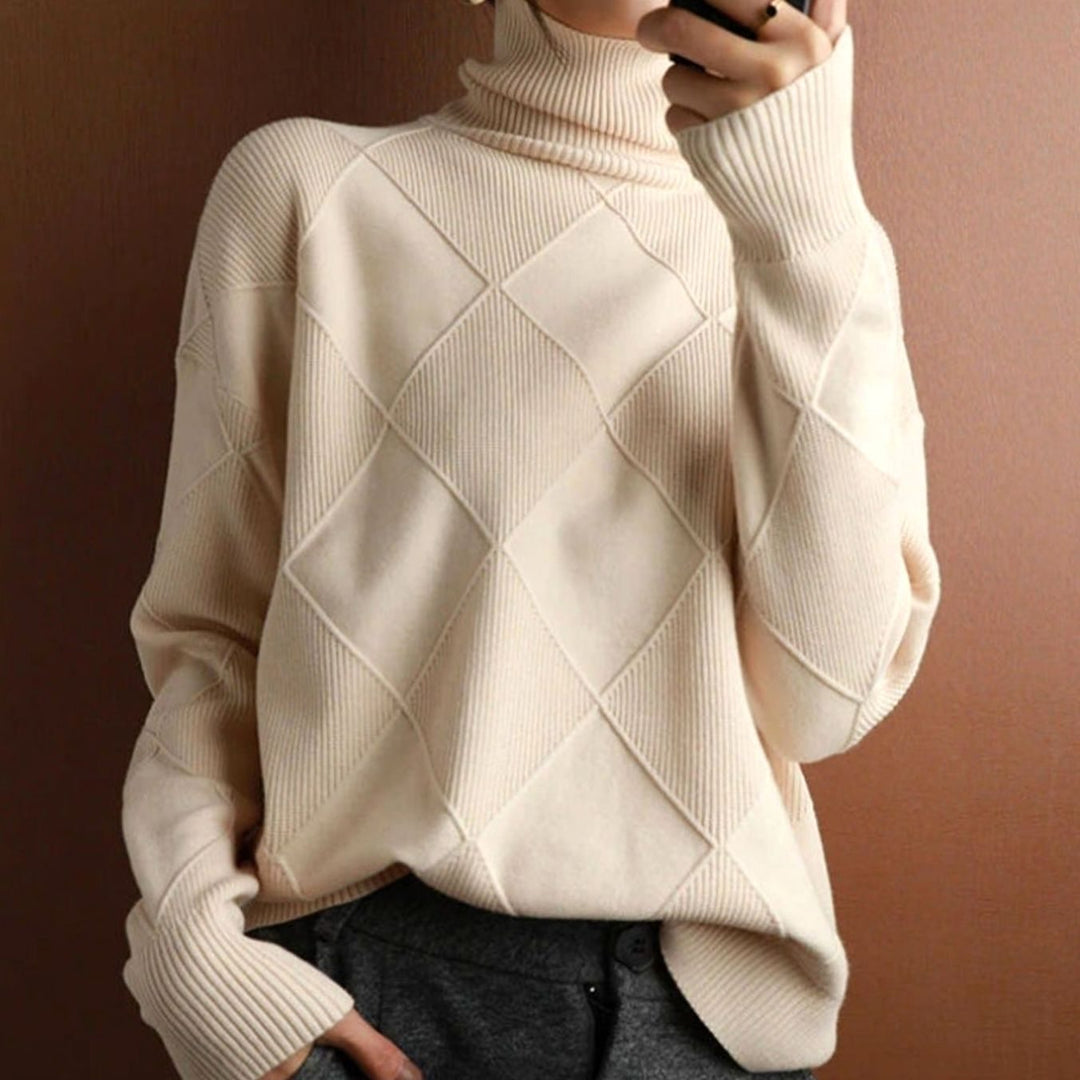 Women's Oversized Mock-Neck Diamond Knit Sweater - Beige