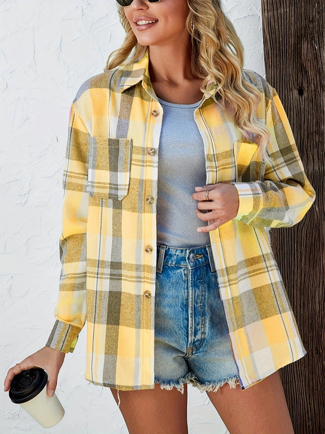 Women's Oversized Plaid Flannel Long Sleeve Button-Up Shirt
