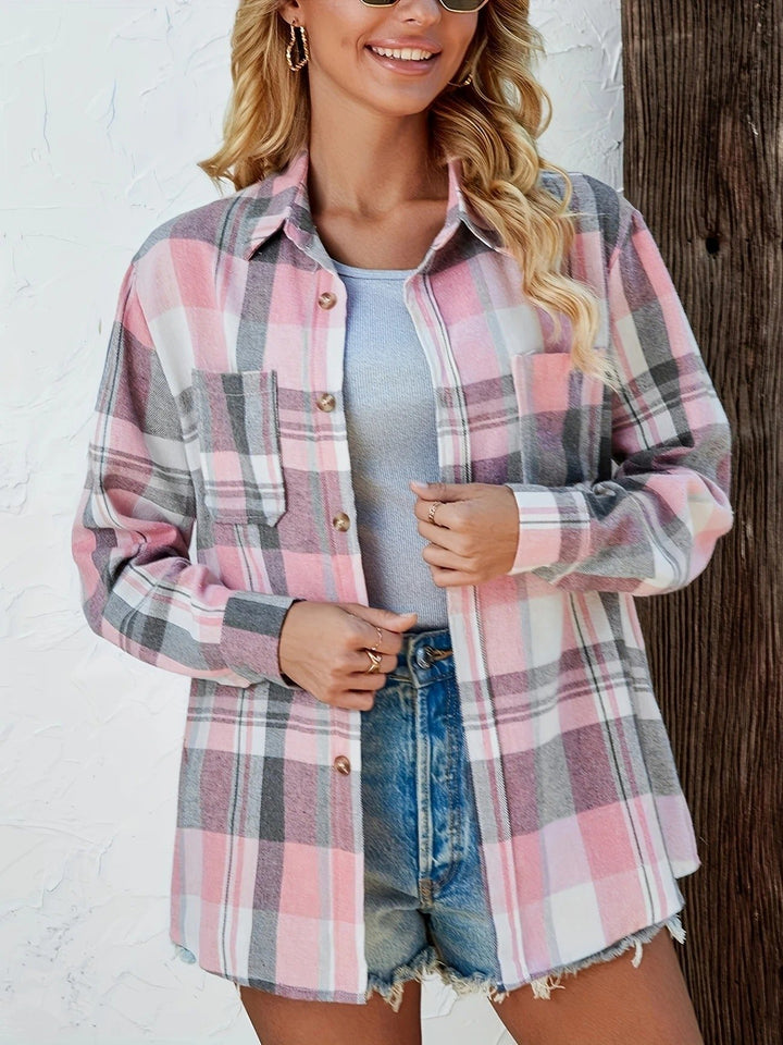 Women's Oversized Plaid Flannel Long Sleeve Button-Up Shirt