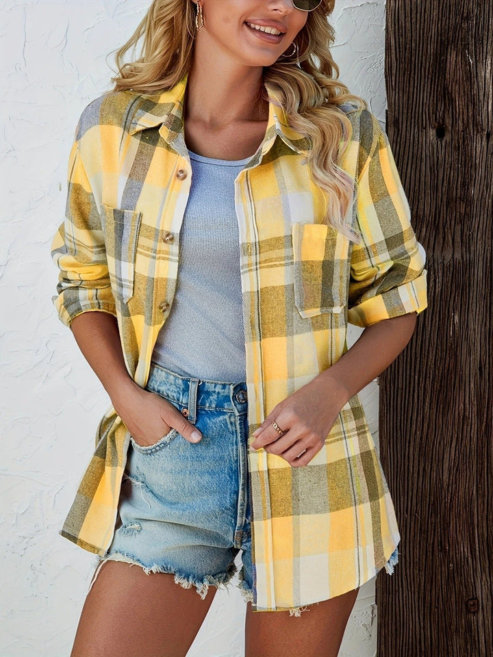 Women's Oversized Plaid Flannel Long Sleeve Button-Up Shirt