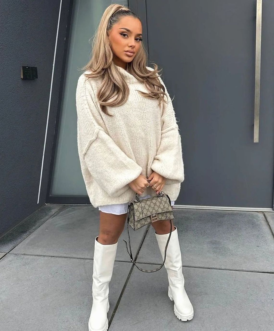 Women's Oversized Turtleneck Sweater Long Sleeve Cozy Knit Pullover - Apricot