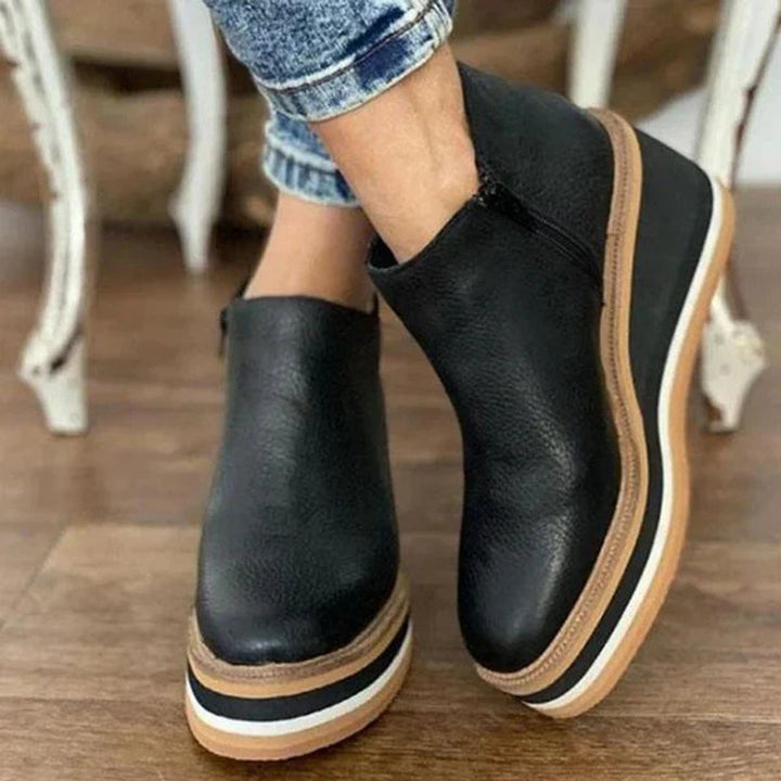 Women's Platform Wedge Zip-Up Ankle Boots - Black
