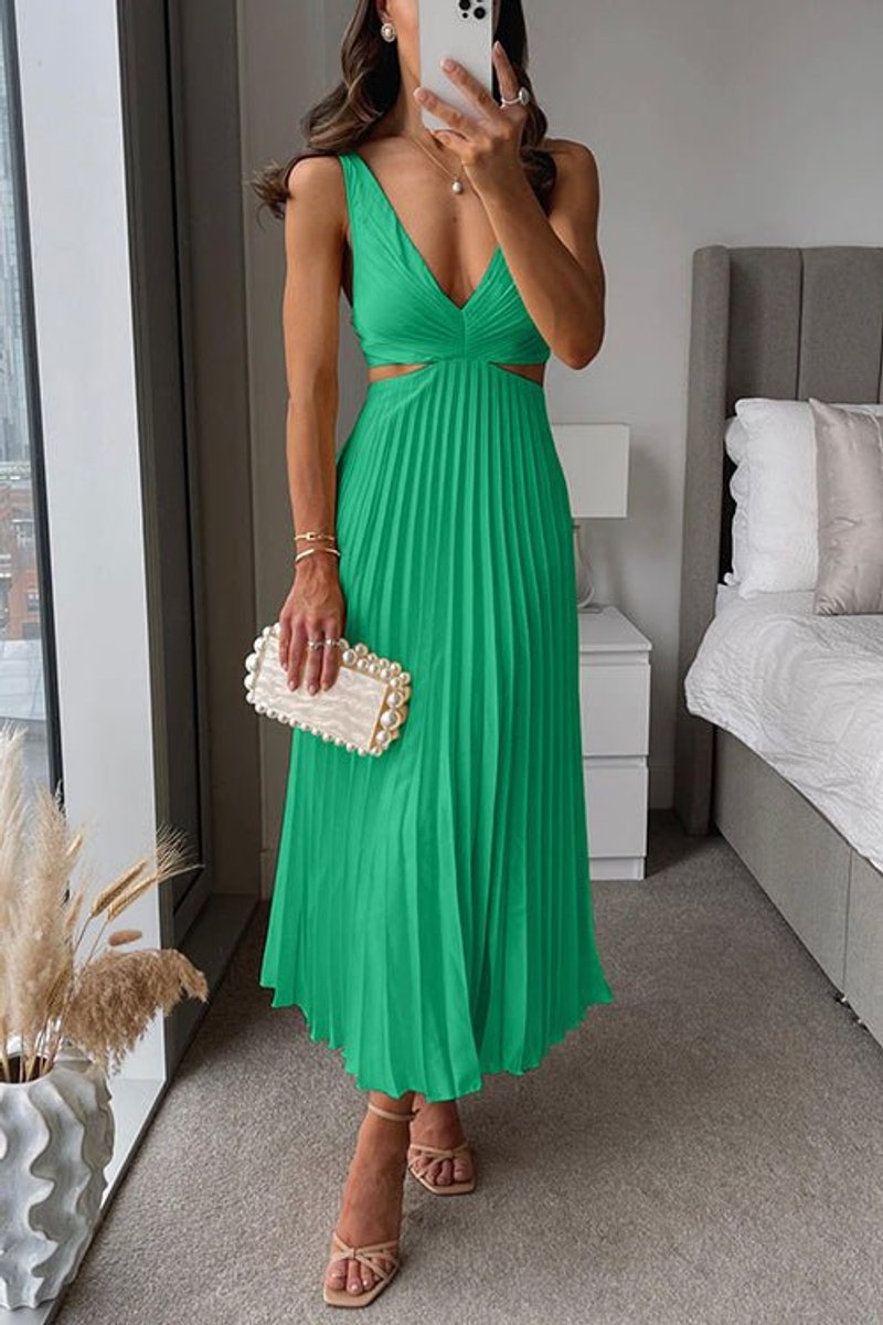 Women's Pleated Cutout V-Neck Mother of the Bride Maxi Dress - Green