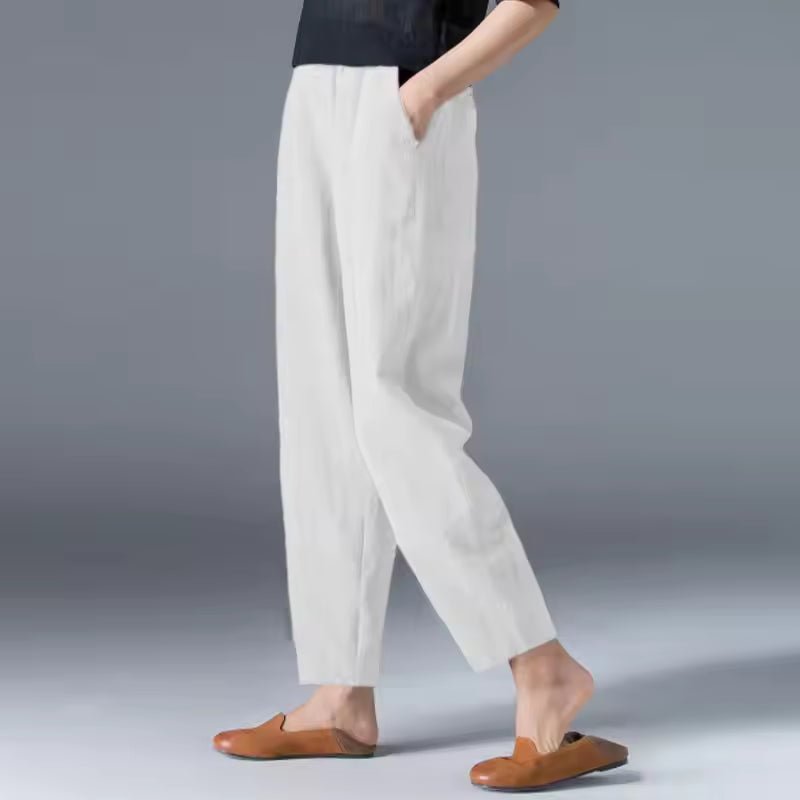 Women's Relaxed-Fit Elastic-Waist Tapered Ankle Pants - White