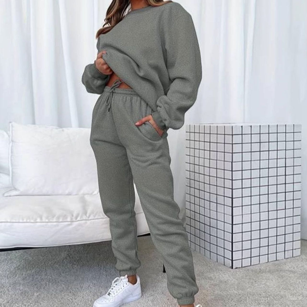 Women's Relaxed-Fit Matching Sweatshirt Jogger Set - Grey
