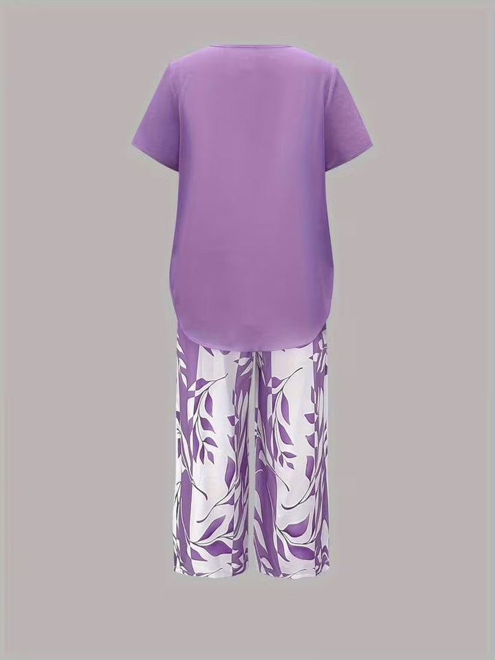 Women's Relaxed-Fit Short-Sleeve Botanical Leaf Print Two-Piece Set