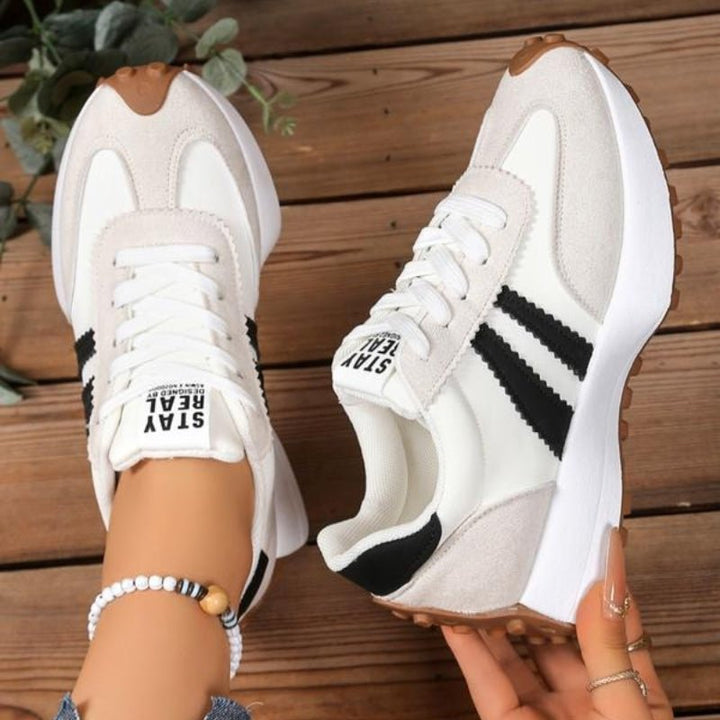 Women's Retro Platform Chunky Lace-Up Sneakers