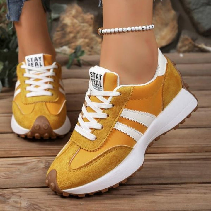 Women's Retro Platform Chunky Lace-Up Sneakers - Yellow