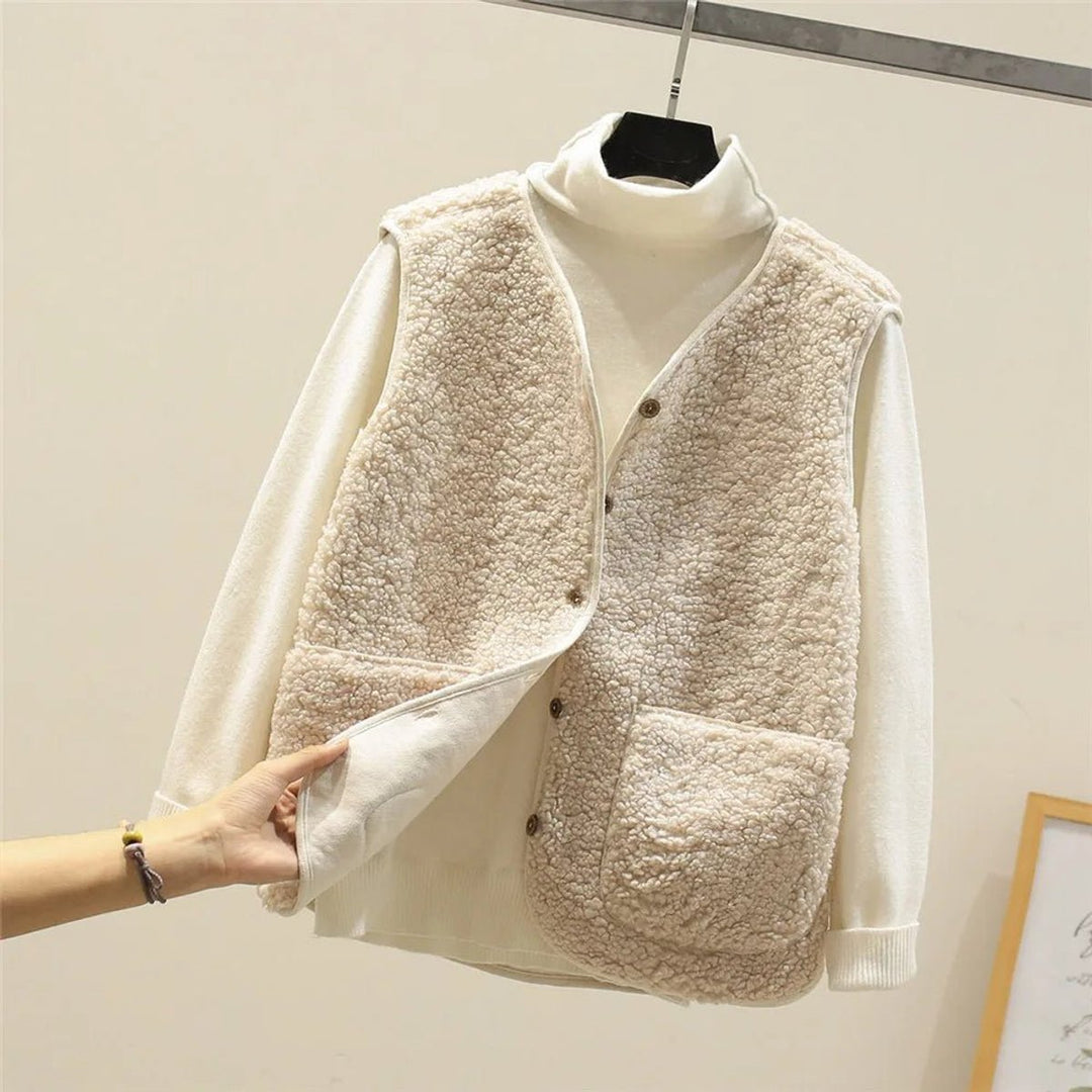 Women's Sherpa Fleece Button-Front Puffer Vest Sleeveless Jacket - Beige