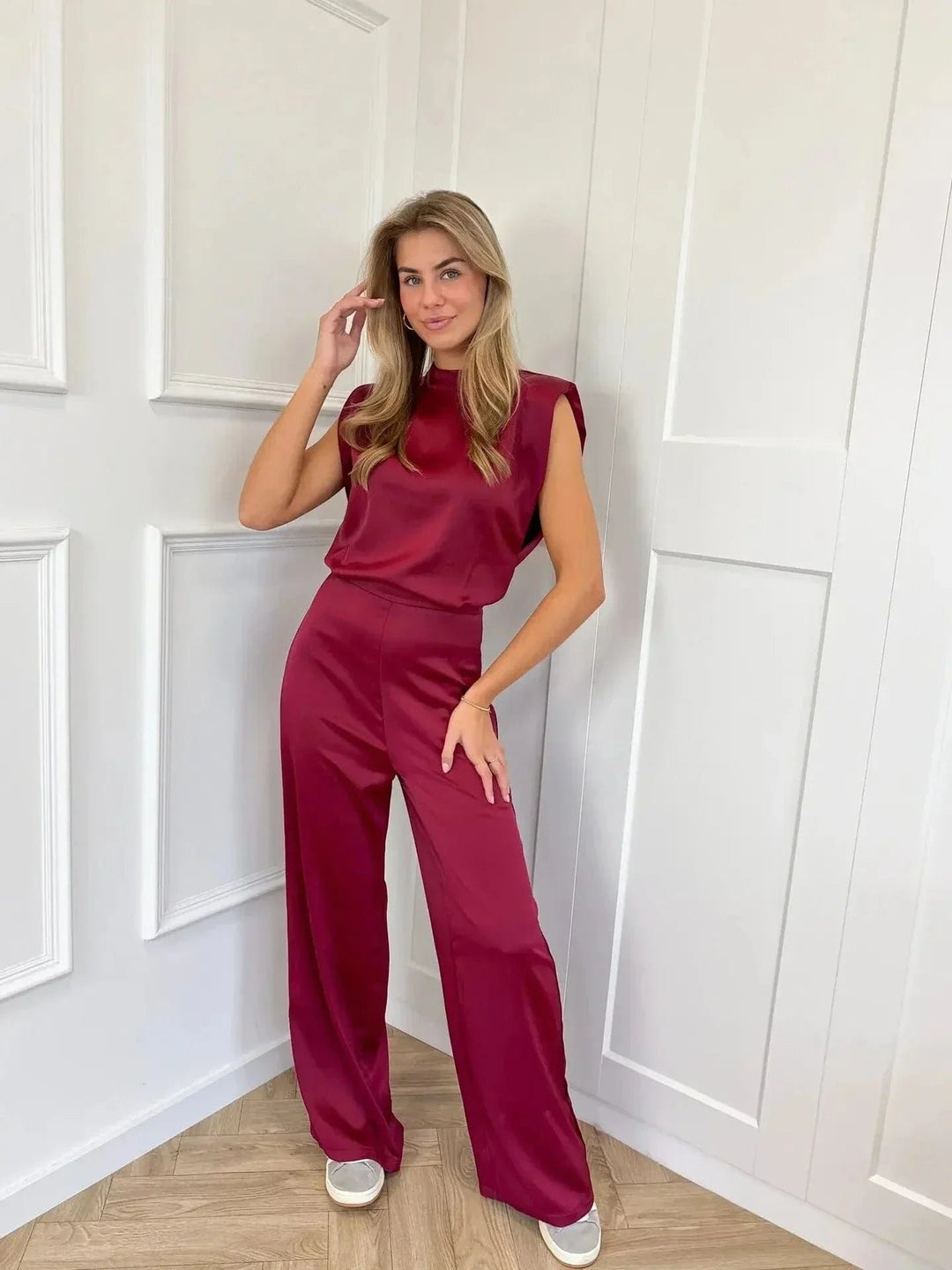 Women's Sleeveless Wide-Leg Satin Open-Back Jumpsuit