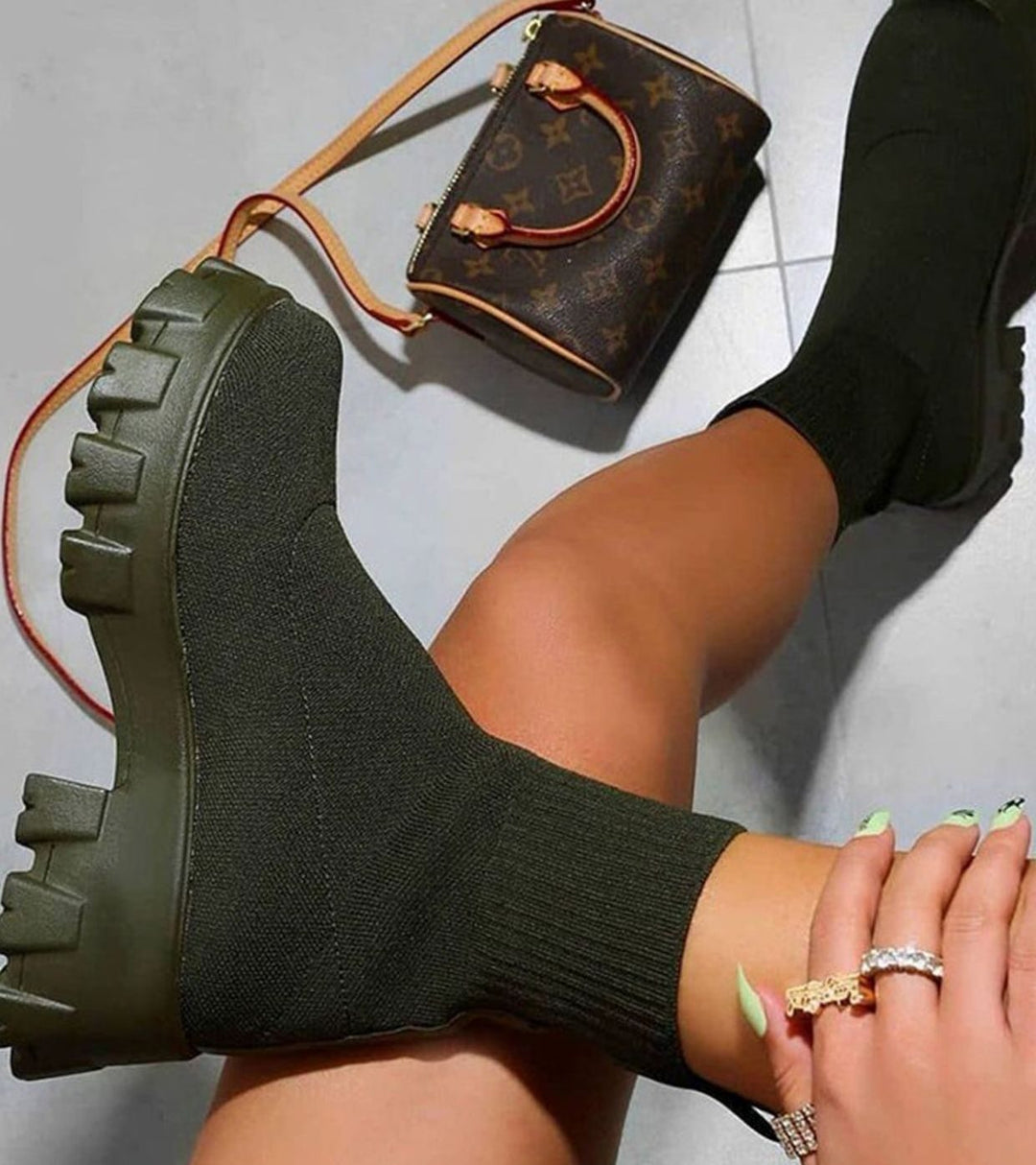 Women's Slip-On Sock-Fit Chunky Heel Boots Lug Sole - Green