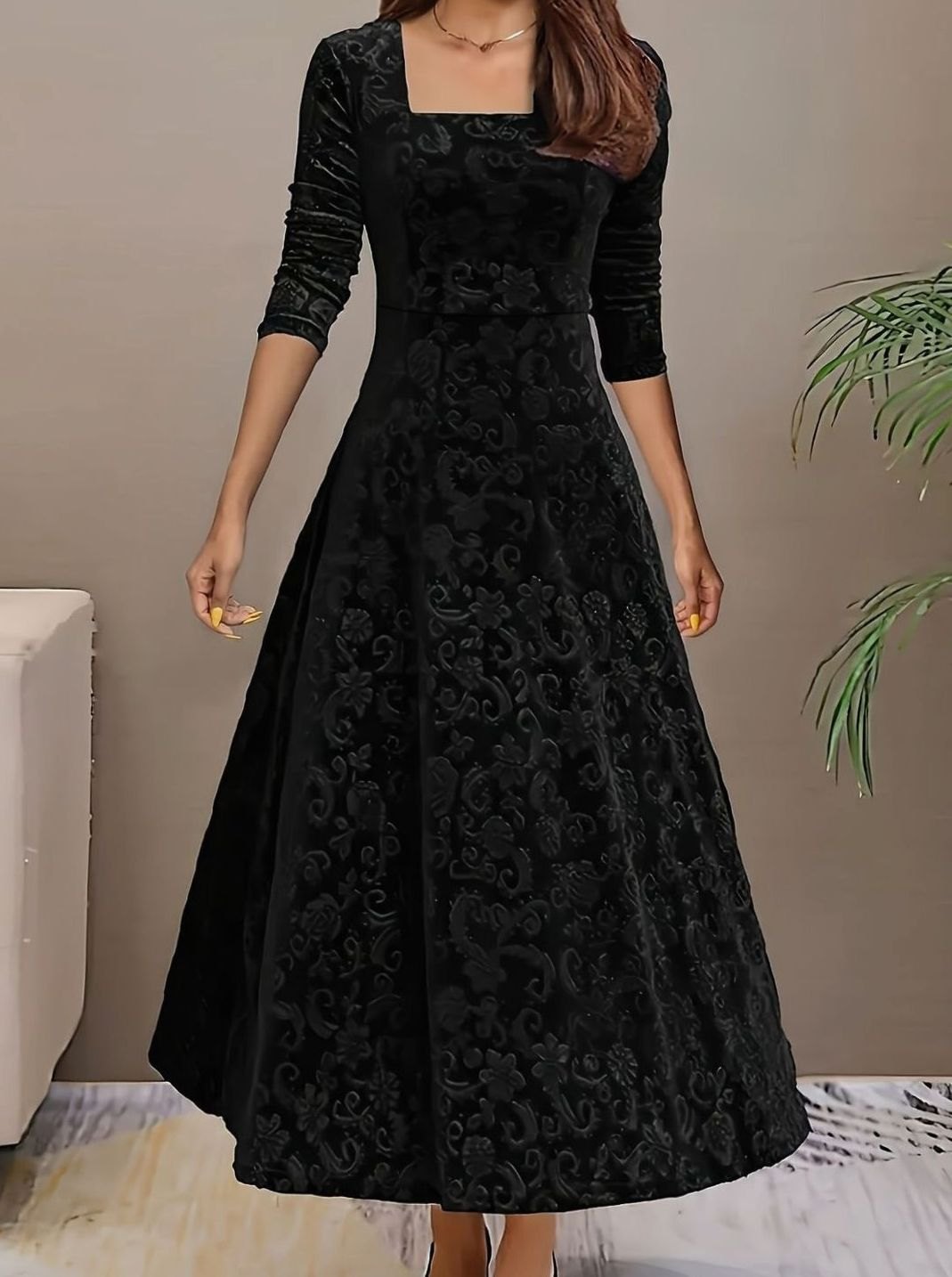 Women's Square Neck Velvet Embossed Floral A-Line Party Dress - Black