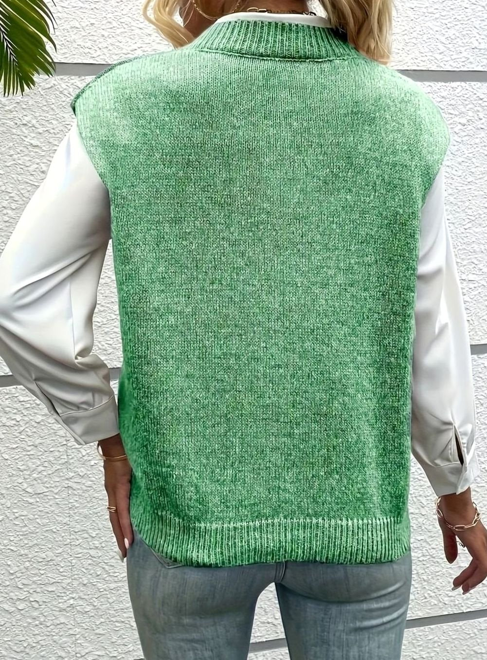 Women's V-Neck Knit Sleeveless Casual Vest Sweater