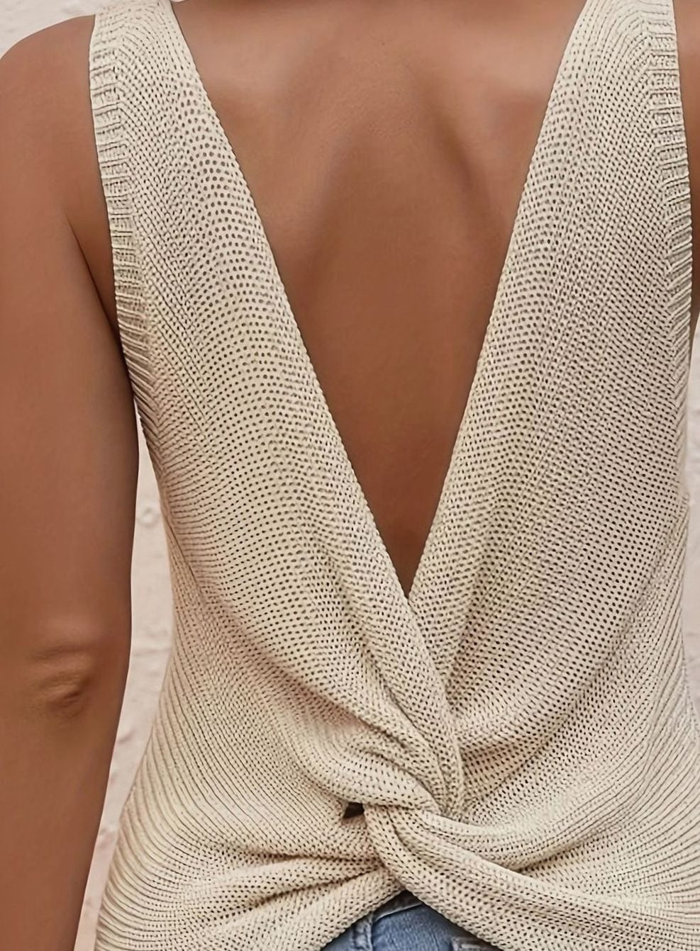 Women's V-Neck Relaxed-Fit Sleeveless Knit Tank Top