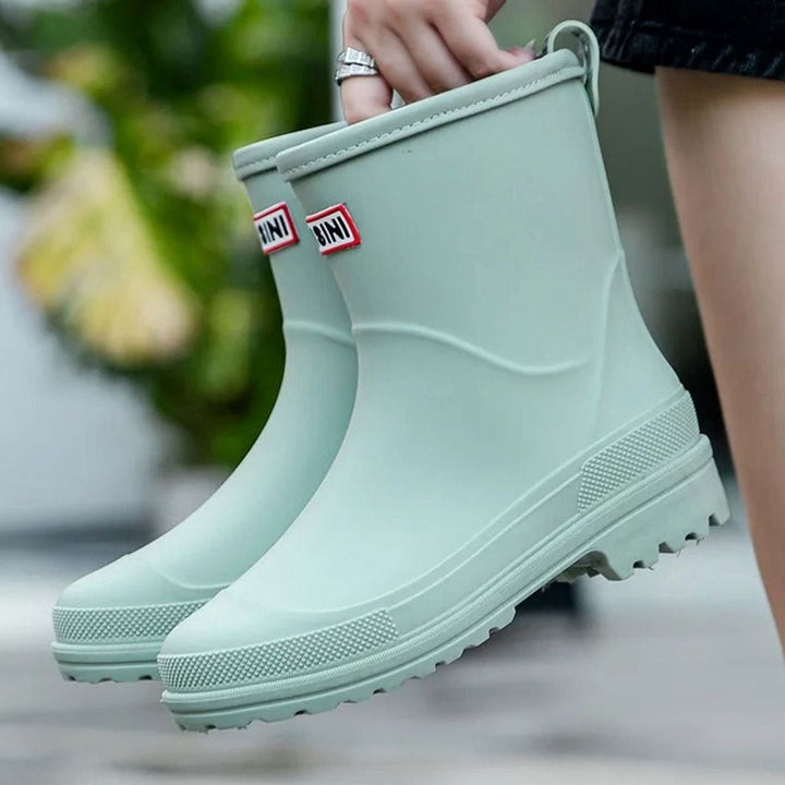 Women's Waterproof Slip-On Mid-Calf Rain Boots - Green